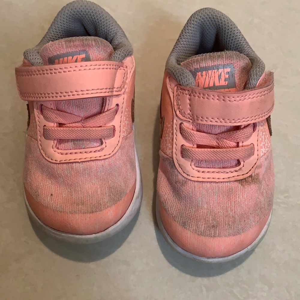 Nike Pink Sneakers